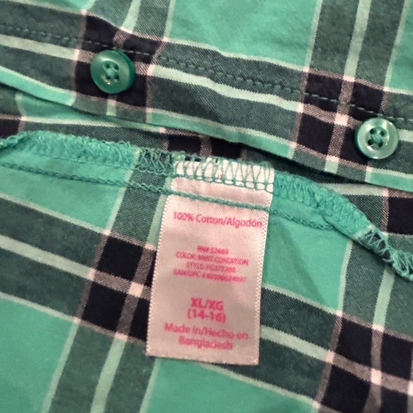 NWT UpCycled Graphic Flannel Size Girls XL 14/16 or Adult XS - Picture 10 of 11